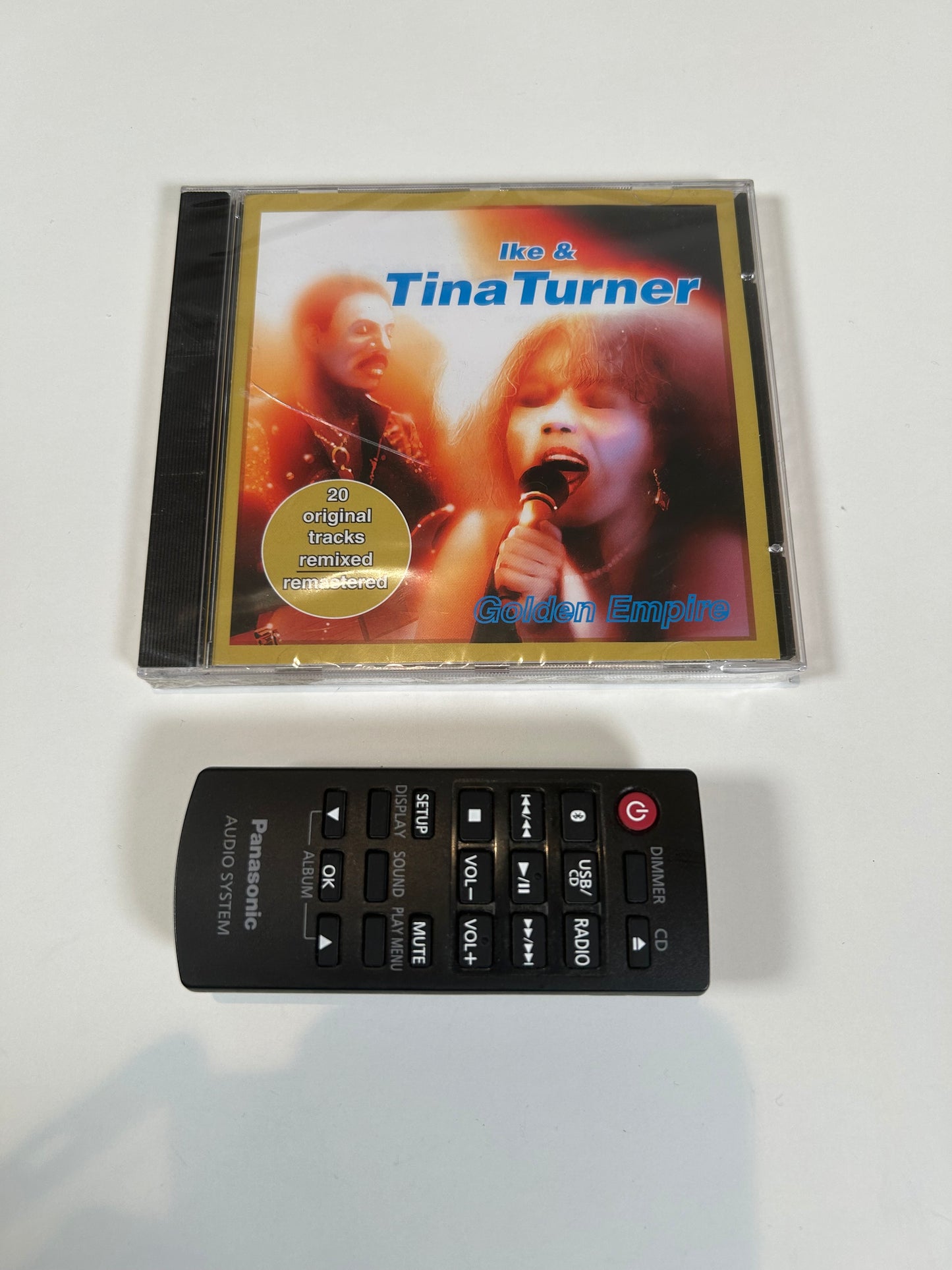 micro chaîne hi-fi Panasonic SC-HC200 EG-K avec télécommande + cd Tina Turner neuf sous blister